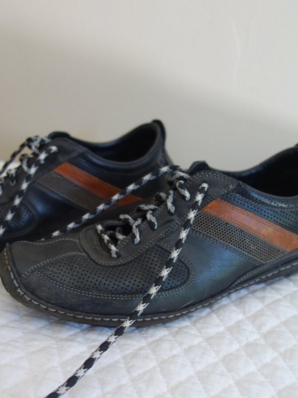 COLE HAAN Nike Air Casual Leather Comfort Shoes Sneakers – Mens 9